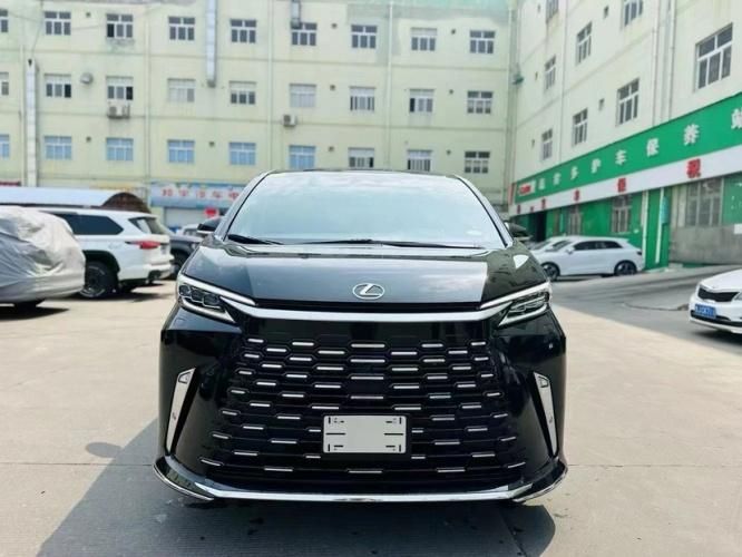 特价24款雷克萨斯LM350国六130万