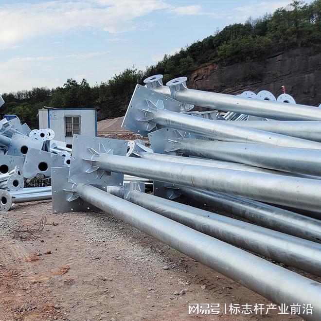 交通安全设施品牌厂家推荐：交通标志杆等产品的可靠之选(图1)